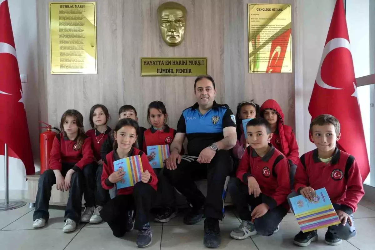 bayburt-polisi-ogrencileri-bilgilendirdi-tvzvqGcr.jpg