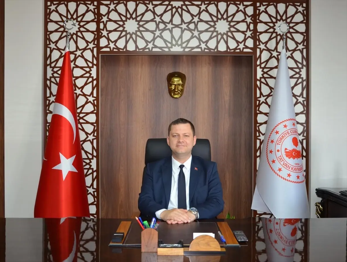 bitlisin-tatvan-ilcesine-yeni-kaymakam-atandi-I3zbnOFC.jpg