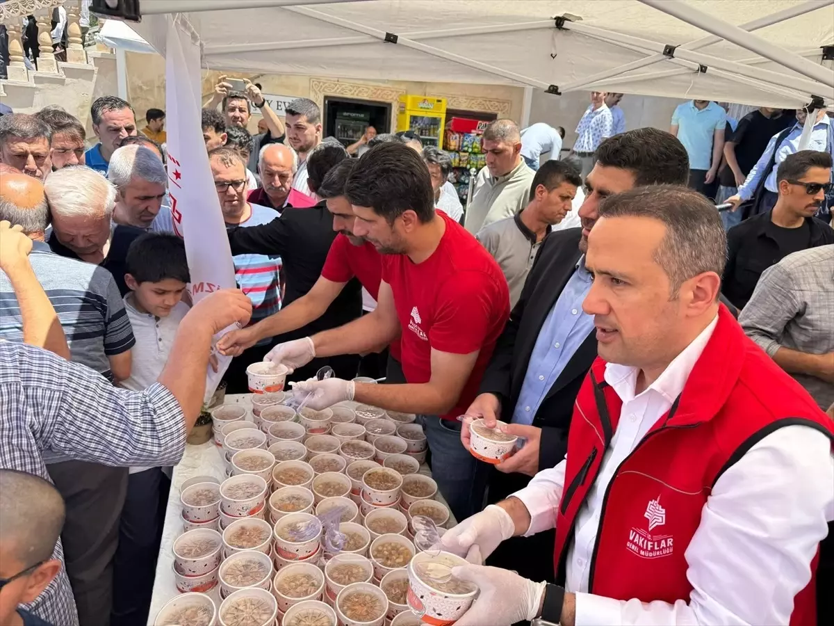 diyarbakir-ve-etrafinda-muharrem-ayi-ikrami-9-bin-sahsa-asure-bRkI8PRQ.jpg